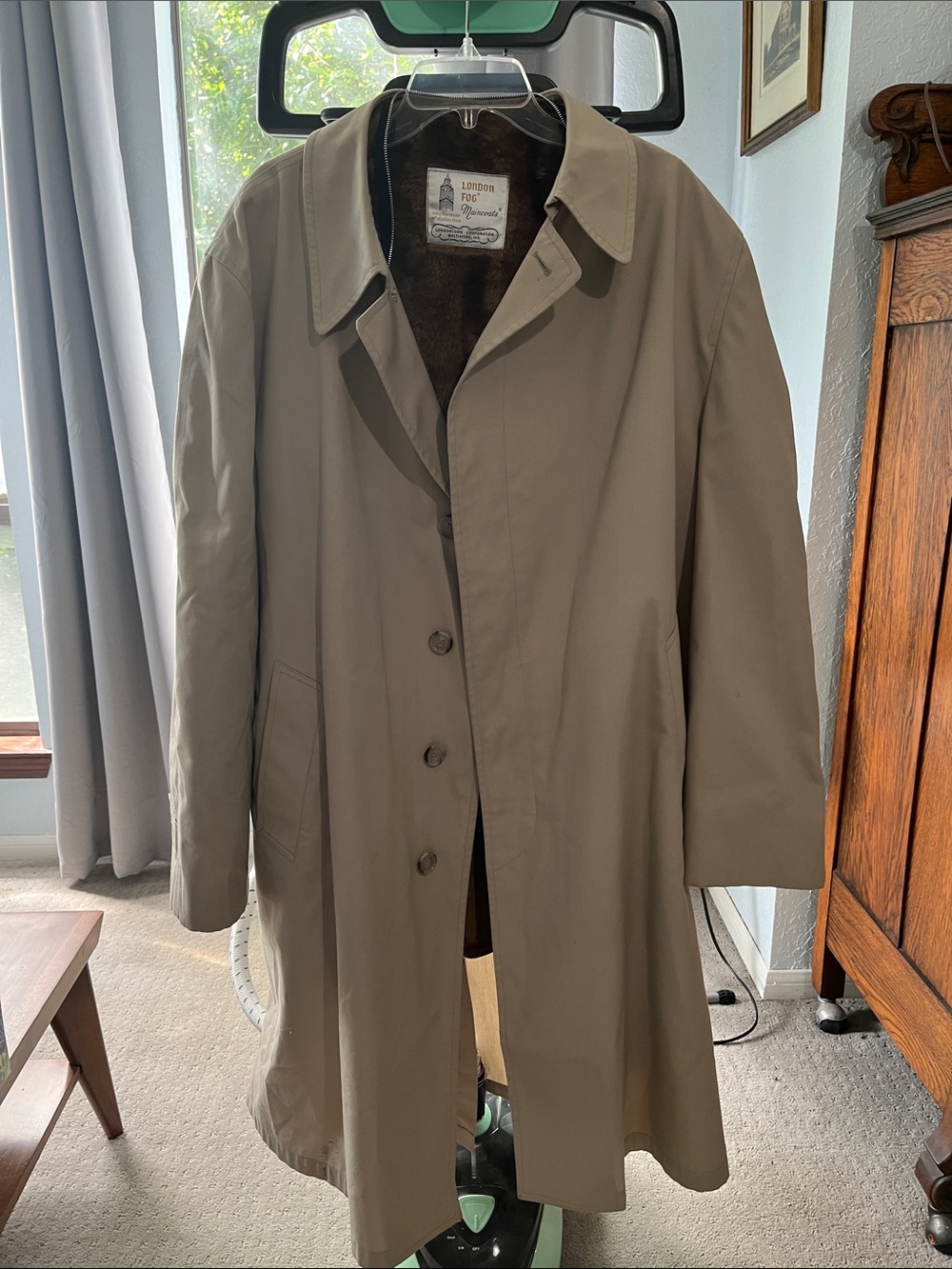 London Fog Men's Khaki Trench Coat with Classic Collar and Liner